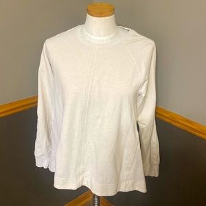 Athleta cream flowy oversized crewneck sweatshirt size medium
